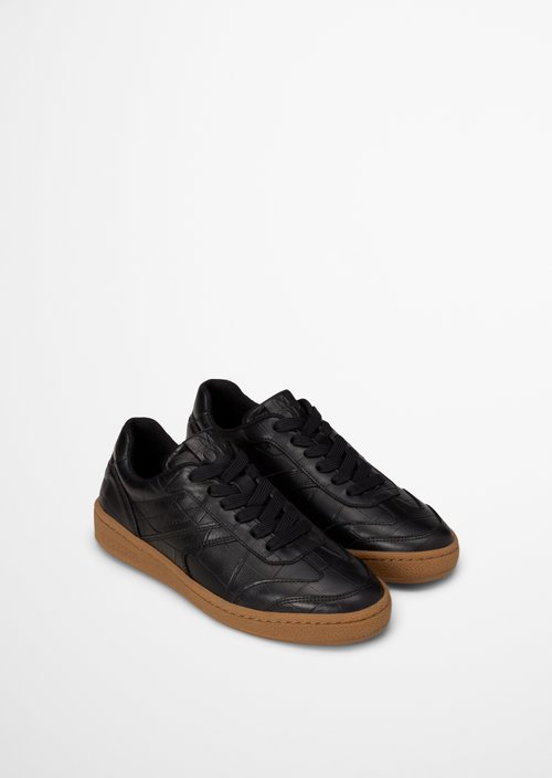 Court Sneaker Model Court — Black