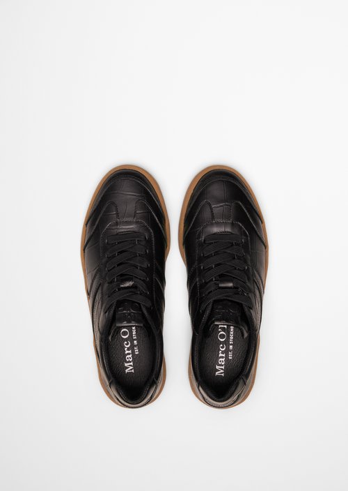 Court Sneaker Model Court — Black