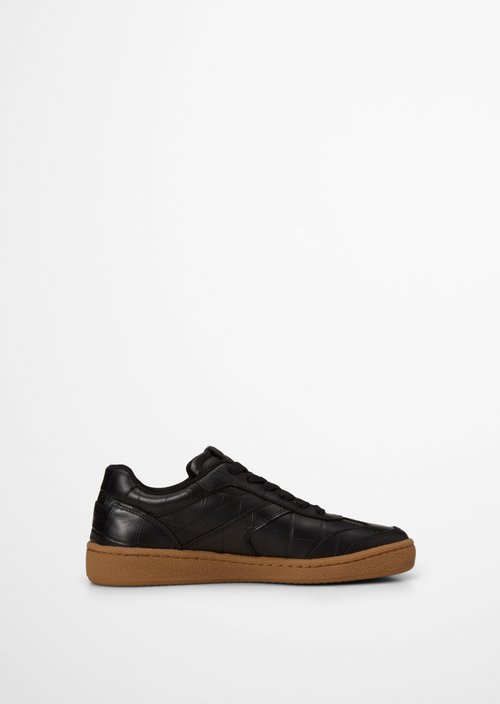 Court Sneaker Model Court — Black