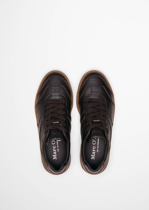 Baskets Court, modèle Court Black Coffee en vue de dessus
