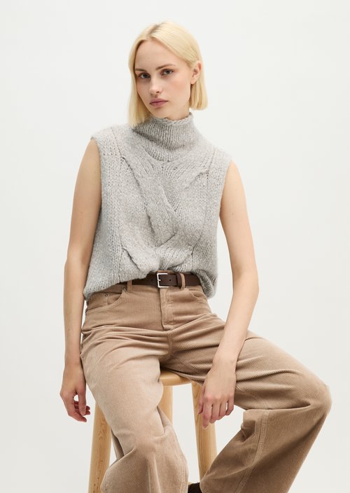 Relaxed-Fit Braided Knit Tank Top — Light Brown