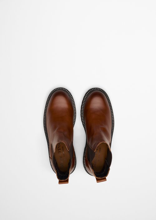Chelsea Boot, Model Phia — Cognac