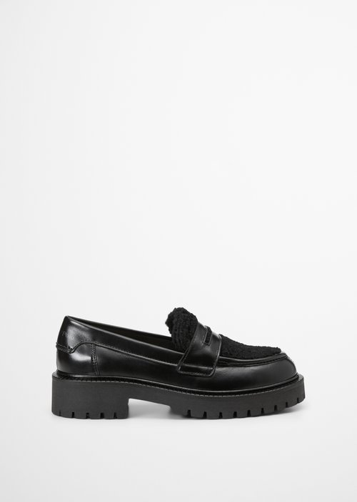 Phia Loafer — Black