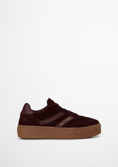 Edith Sneaker Model — Burnt Coffee