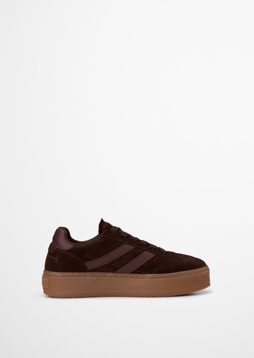 Edith Sneaker Model — Burnt Coffee
