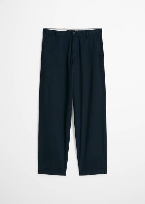 Hose Model Bent relaxed Dark Navy in freigestellter Ansicht ohne Model