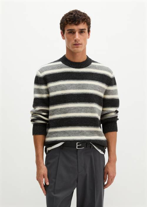 Pullover regular Medium Grey in Frontalansicht
