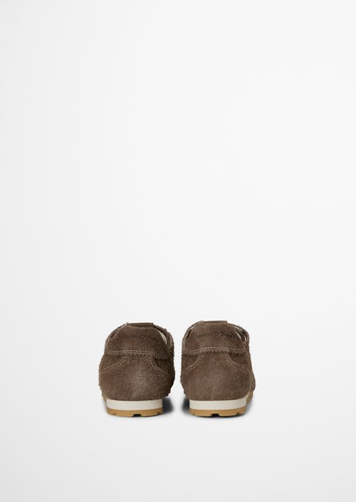 Fabiana Sneaker Model — Dark Taupe
