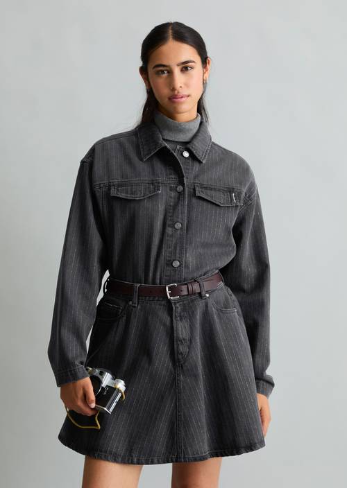 Giacca in denim a righe sottili, corta Dark Grey in vista frontale