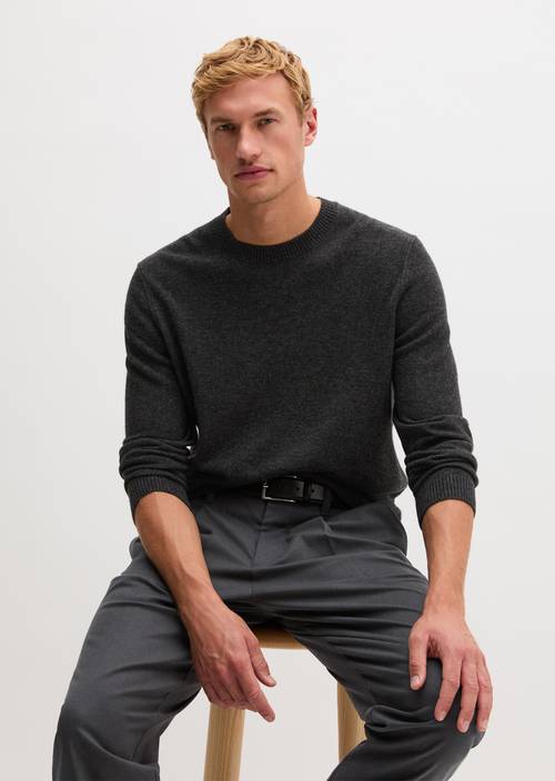 Trui, regular Dark Grey Melange in vooraanzicht