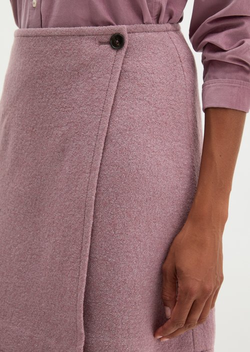 Regular-Fit Mini Wrap Skirt — Gentle Mauve