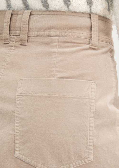 Mini-jupe en velours Chalky Mauve en vue détaillée