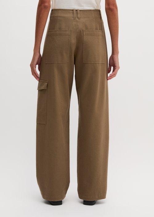 Barrel Cargo Pants, O-Shape — Milky Brown