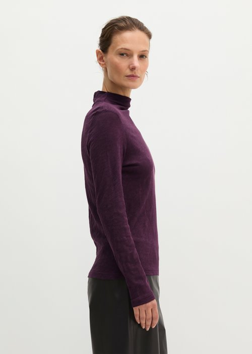 Slim-fit long-sleeve shirt — Pure Plum