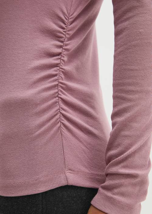 Ripp-Longsleeve slim Gentle Mauve in Detailansicht