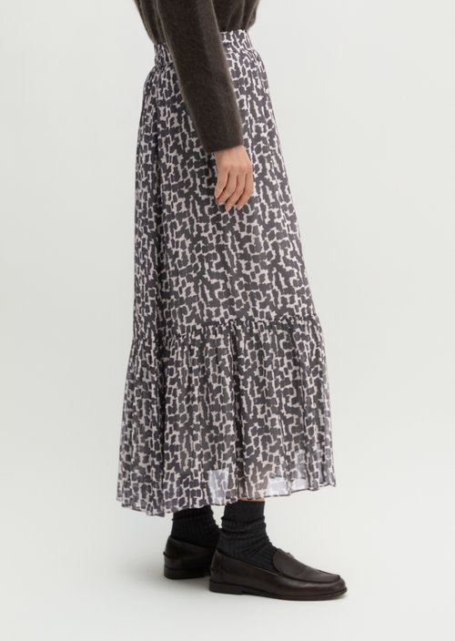 Regular Crinkle Skirt — Dark Grey