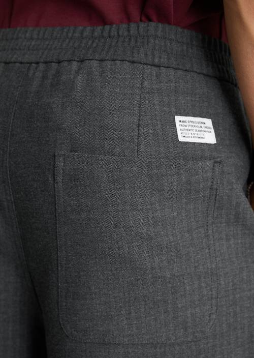 Lars Jogger Relaxed Pants Dark Grey in detail view
