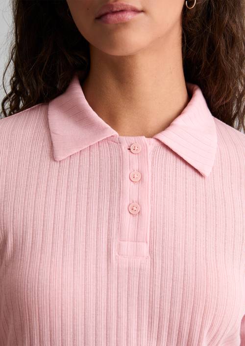 Polo slim Strawberry Cream en vue détaillée