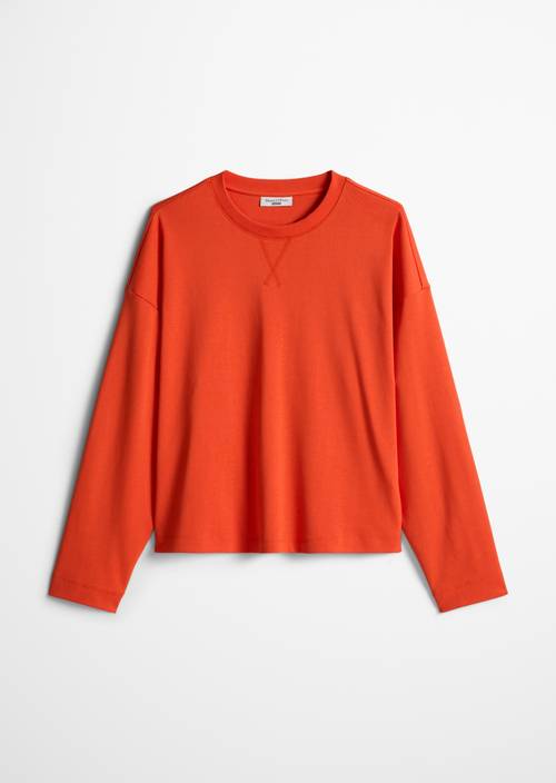 Gestreiftes Longsleeve relaxed Vivid Orange in freigestellter Ansicht ohne Model