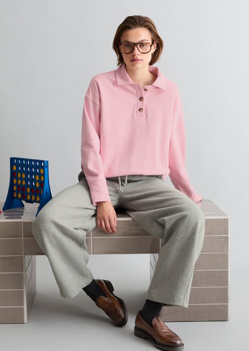 Loose-fitting polo sweatshirt — Strawberry Cream