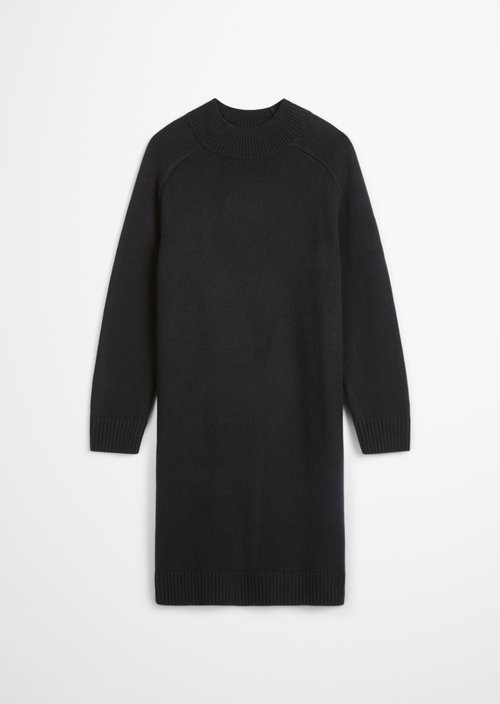 Oversized knit dress — Black