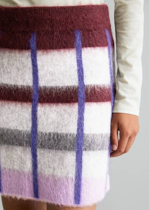 Regular-Fit Jacquard Knit Skirt Dark Purple in detail view