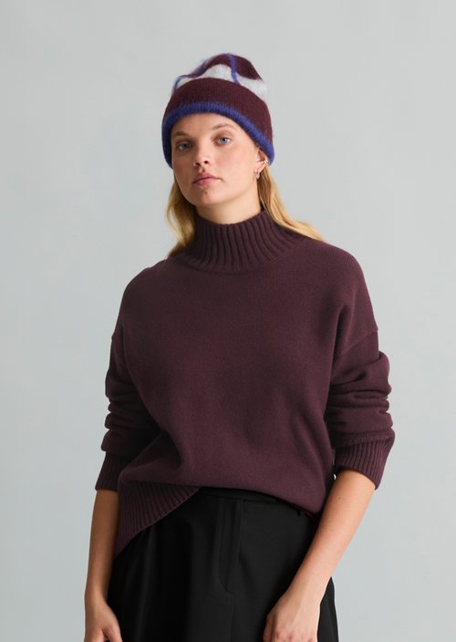 Oversized Sweater — Rhubarb Jam