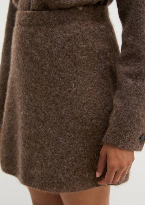 Short A-Line Knit Skirt Soft Brown Melange in detail view