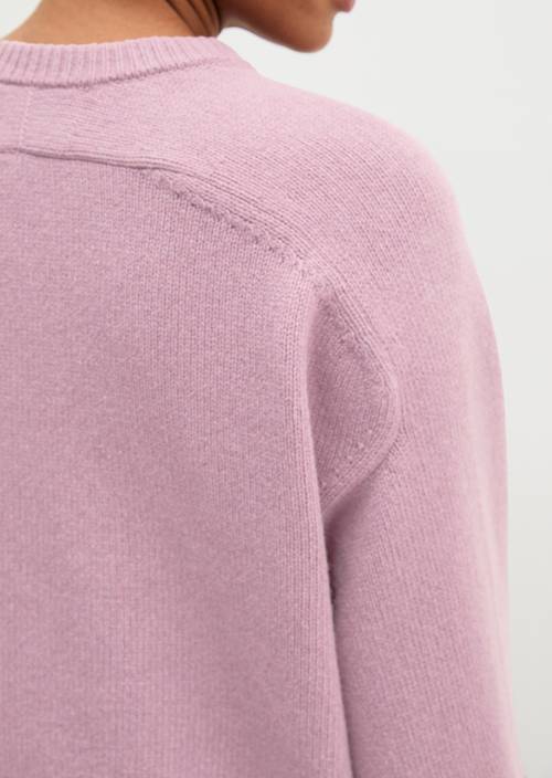 Pullover regular Gentle Mauve in Detailansicht