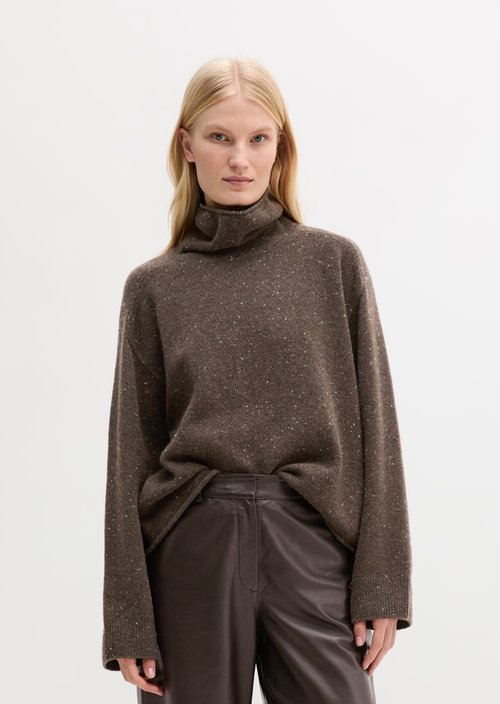 Regular-Fit Tweed Sweater — Dark Brown