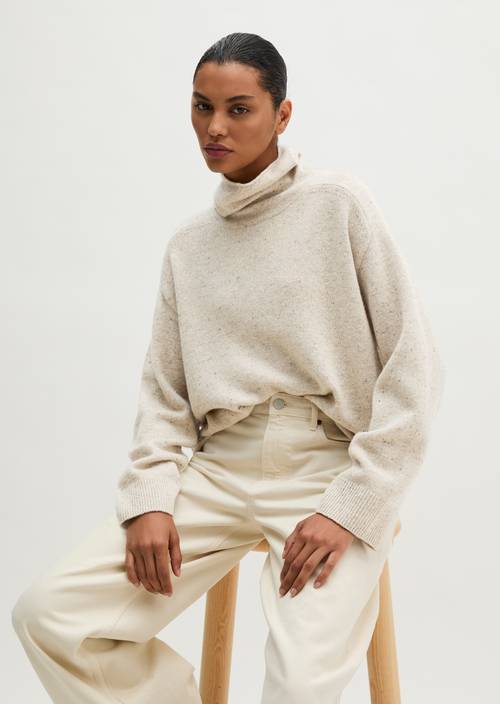 Tweed-Pullover regular Light Beige in Frontalansicht