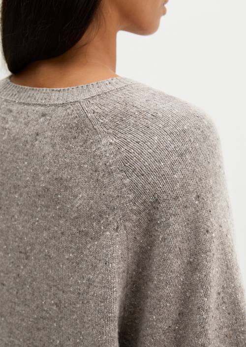 Tweed-Pullover regular Dark Beige in Detailansicht