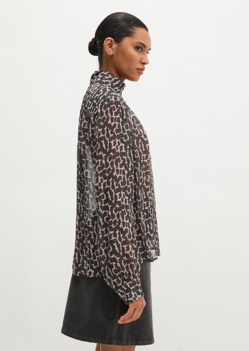Crinkle Blouse, Regular Fit — Dark Grey