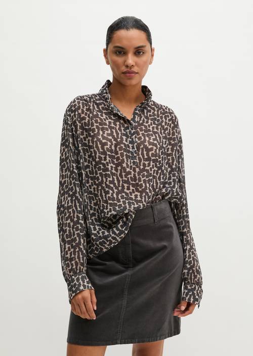 Crinkle-Bluse regular Dark Grey in Frontalansicht