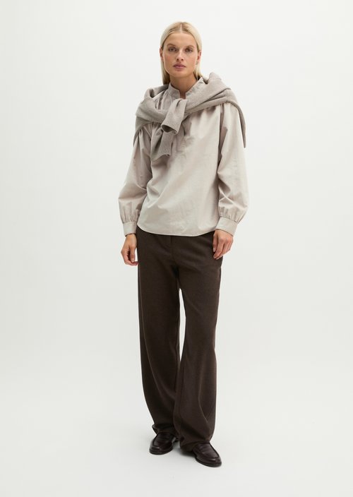 Relaxed-fit velvet blouse — Chalky Mauve