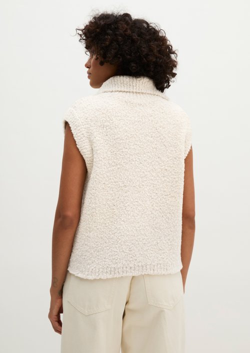 Slim-Fit Sleeveless Cardigan — Light Stone Melange