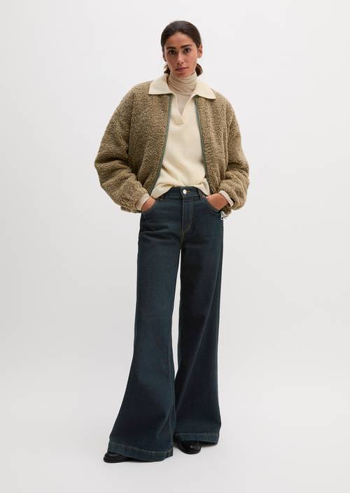 Wendesteppjacke relaxed Shaded Taupe in Frontalansicht