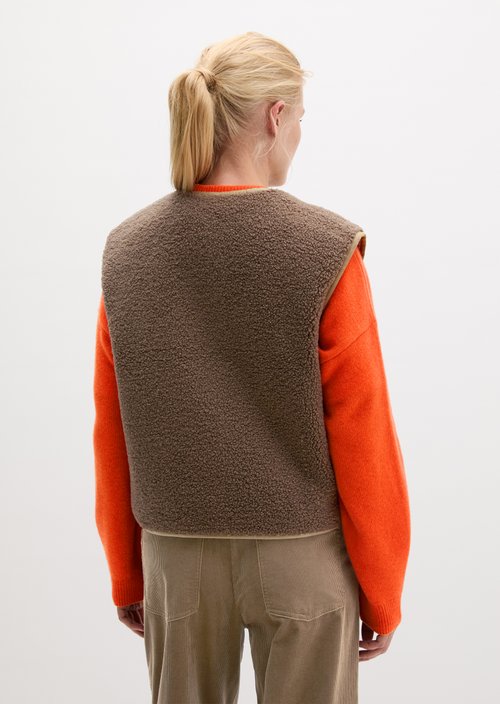 Reversible Quilted Vest, Regular Fit — Milky Brown