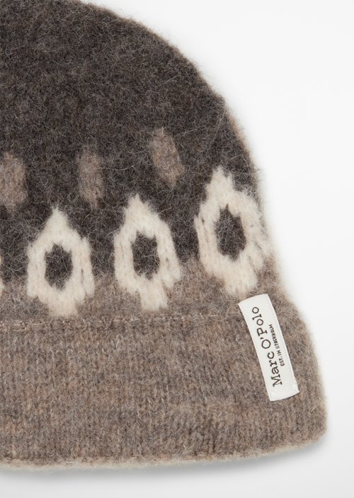 Jacquard Beanie — Dark Brown