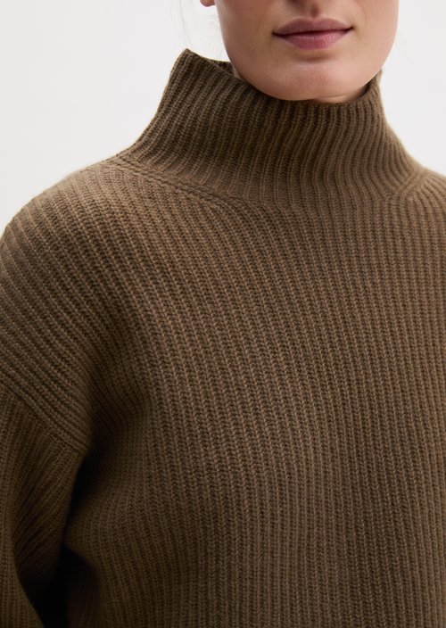 Ribbed Sweater, Regular Fit — Milky Brown