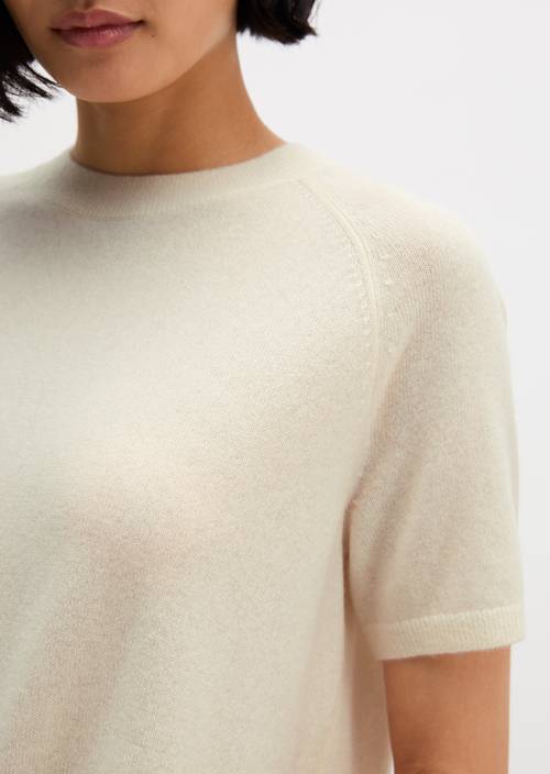 Kaschmirpullover regular Chalky Sand in Detailansicht