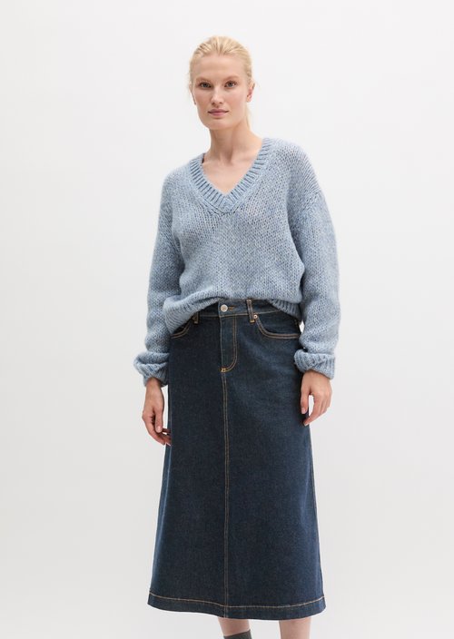 Fluffy V-Neck Sweater, Regular Fit — Light Blue