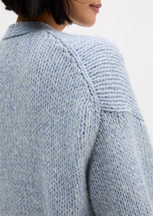 Fluffy-Cardigan regular Light Blue in Detailansicht