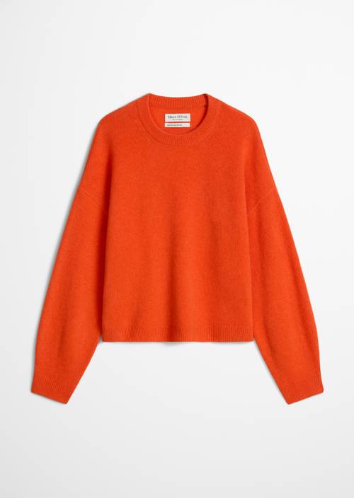 Pull ample Vivid Orange en vue isolée sans mannequin