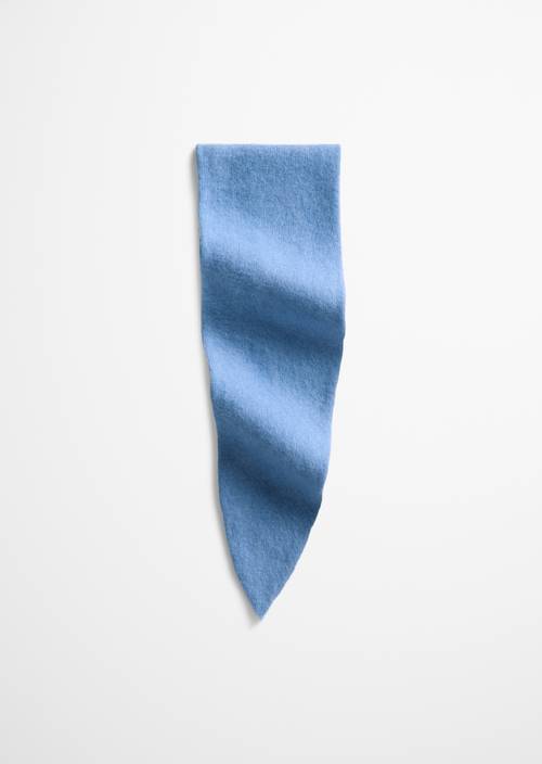 Kleiner Schal Clear Blue in Frontalansicht