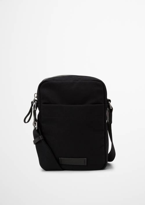 Canvas-Umhängetasche Model Lovis Black in Frontalansicht