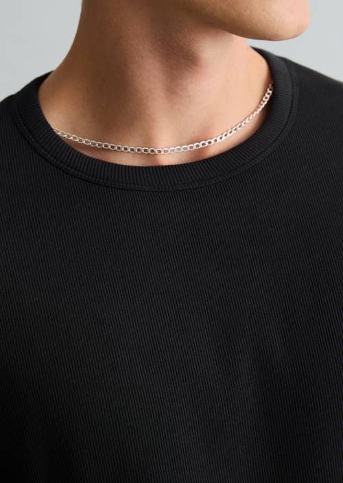 Regular-fit long-sleeve shirt Black in detail view
