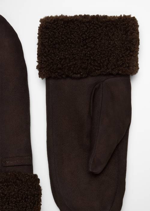 Leder-Fäustlinge Deep Chocolate in Detailansicht