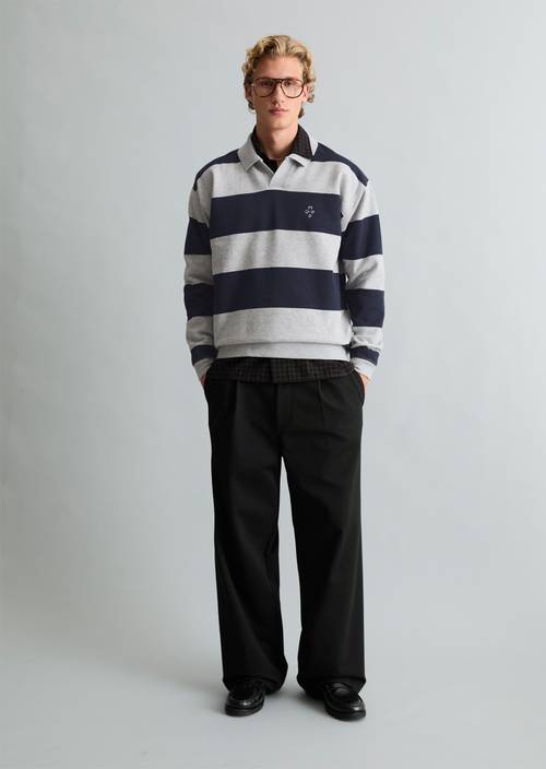 Sweat à col polo, coupe décontractée Dark Blue en vue de face