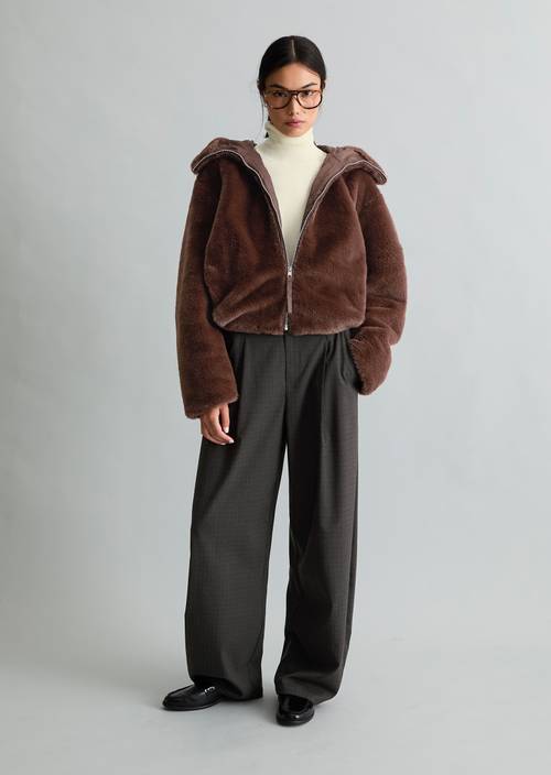Oversized teddy jacket Rhubarb Jam in front view